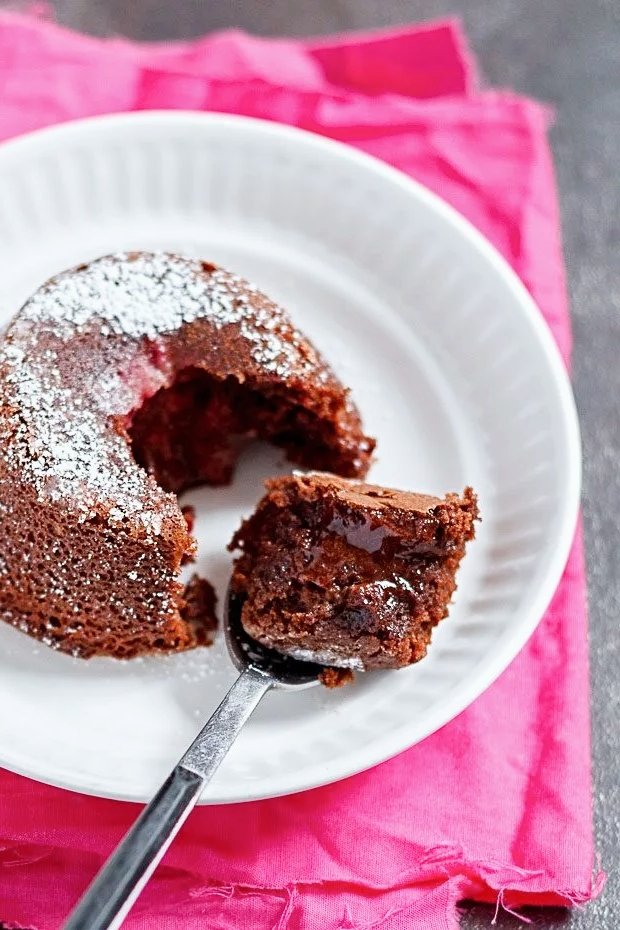 Tiny Chocolate Cakes Recipe
