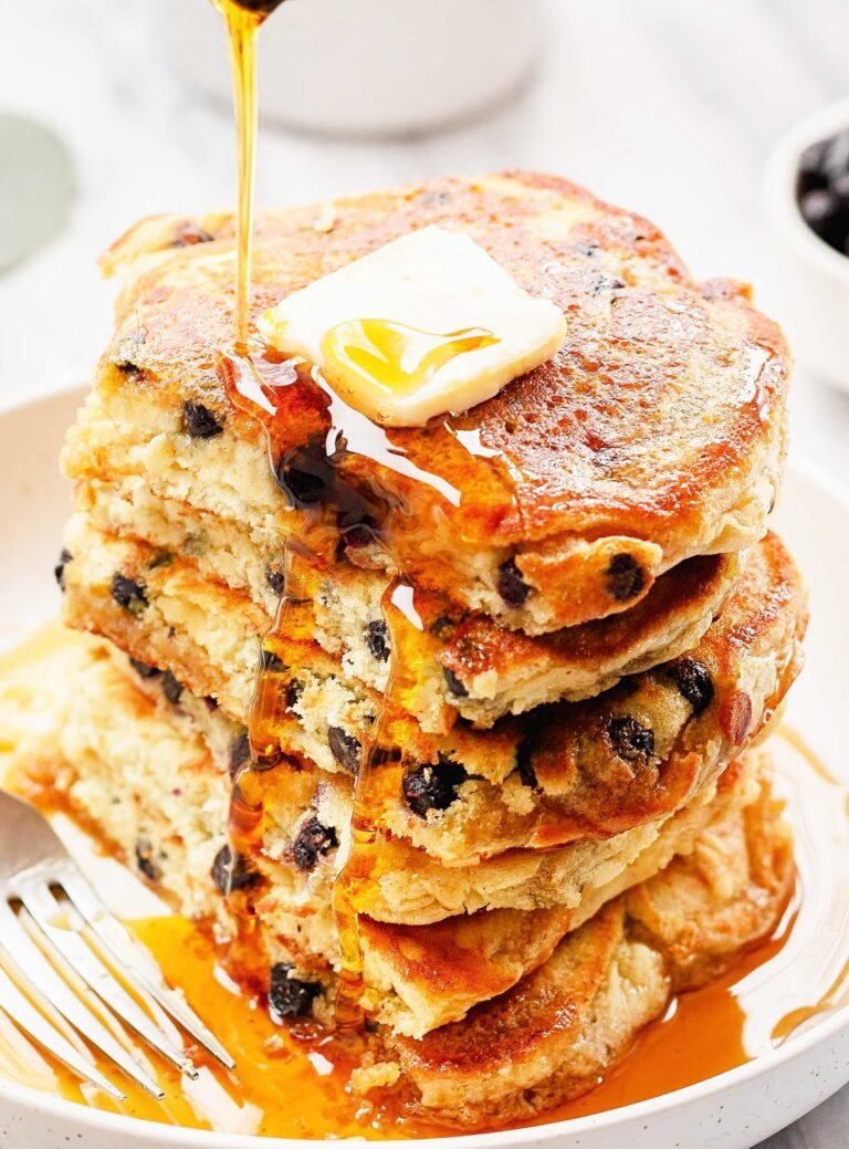 Fluffy Blueberry Pancakes