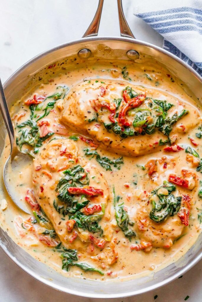 Creamy Chicken Breast in Spinach Parmesan Sauce